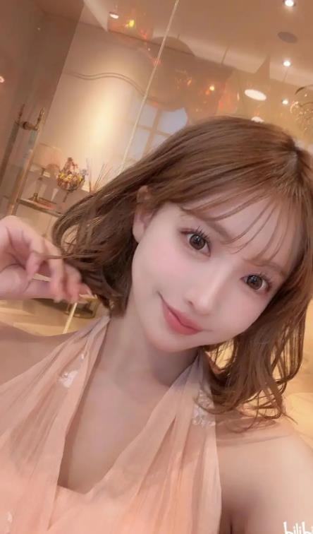 �������Ǹ����������ĺϼ���200�ಿ��